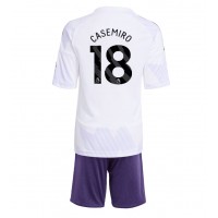 Dětský fotbalový dres Manchester United Casemiro #18 2025-26 Venkovní Krátký Rukáv (+ trenýrky)